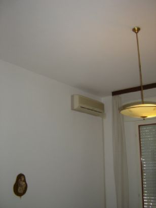 particolare dell'aria cond.